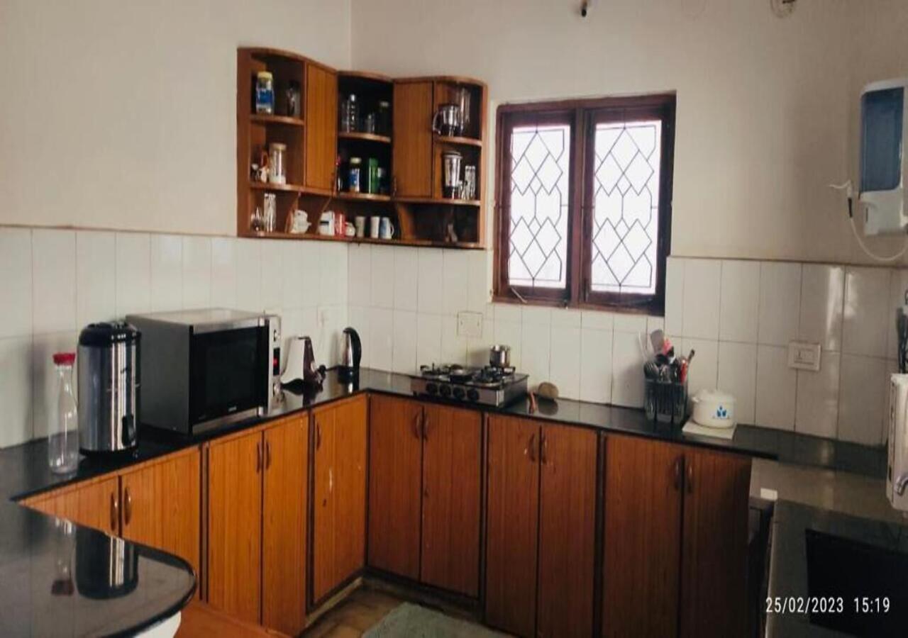 Best Individual Home Stay Near Apollo Jubilee Hills Hyderabad Exteriör bild