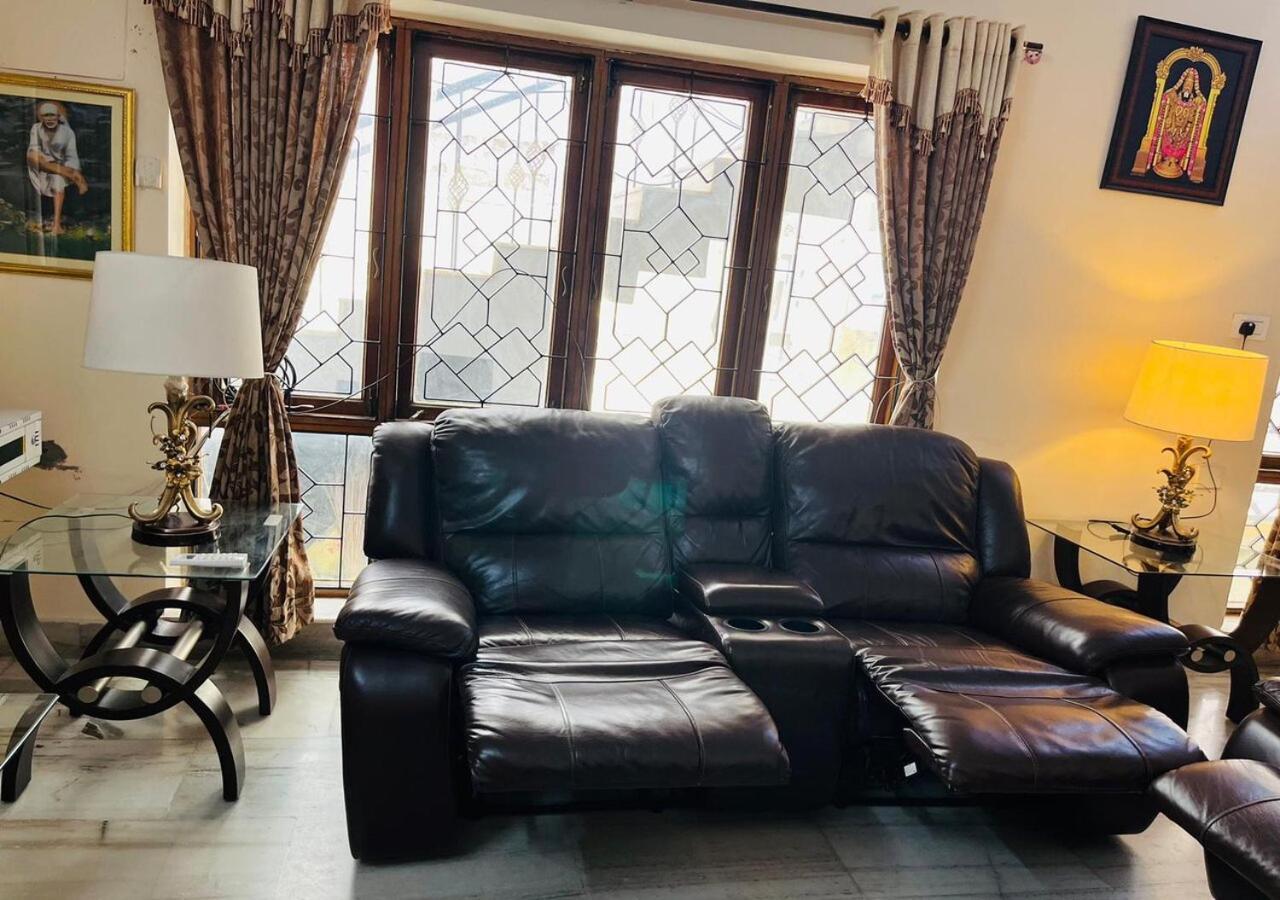 Best Individual Home Stay Near Apollo Jubilee Hills Hyderabad Exteriör bild
