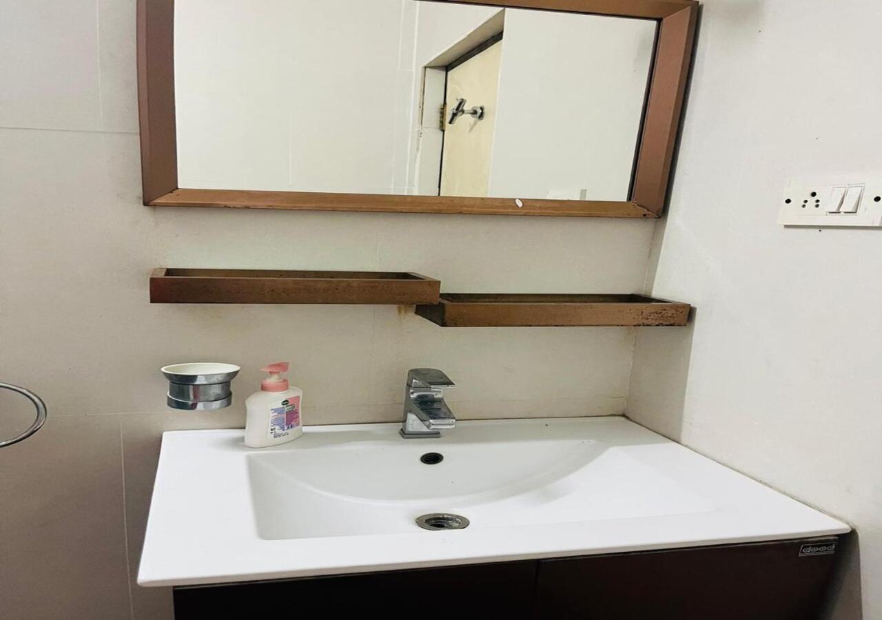 Best Individual Home Stay Near Apollo Jubilee Hills Hyderabad Exteriör bild