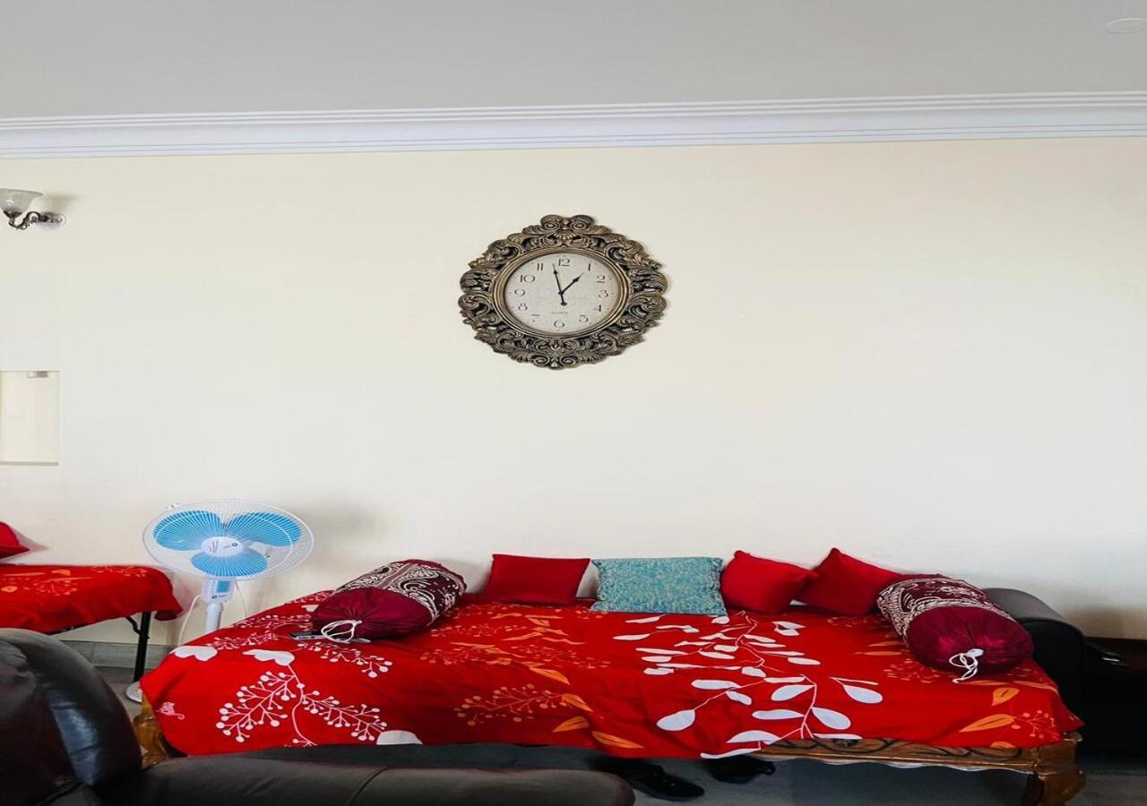 Best Individual Home Stay Near Apollo Jubilee Hills Hyderabad Exteriör bild