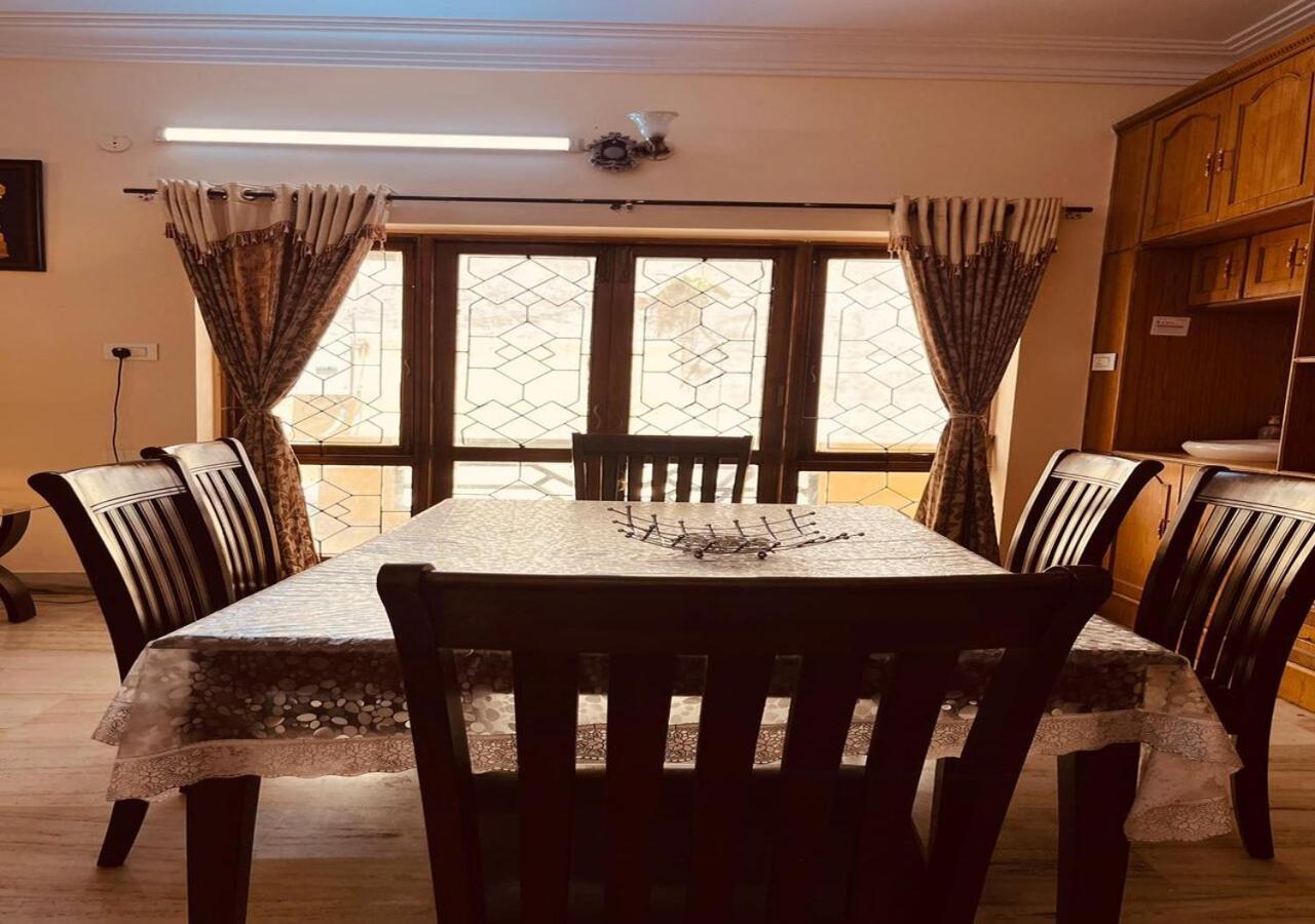 Best Individual Home Stay Near Apollo Jubilee Hills Hyderabad Exteriör bild