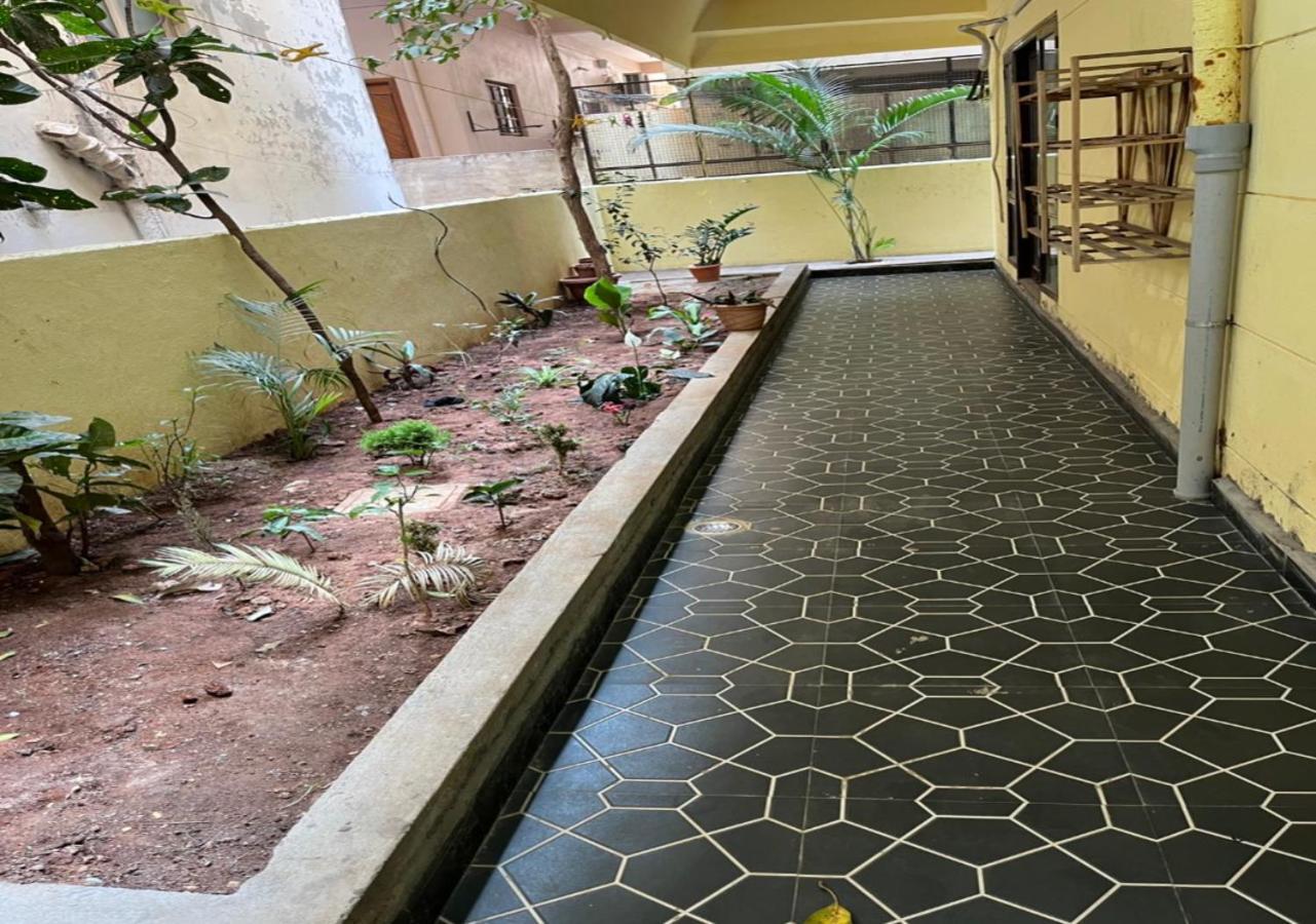 Best Individual Home Stay Near Apollo Jubilee Hills Hyderabad Exteriör bild