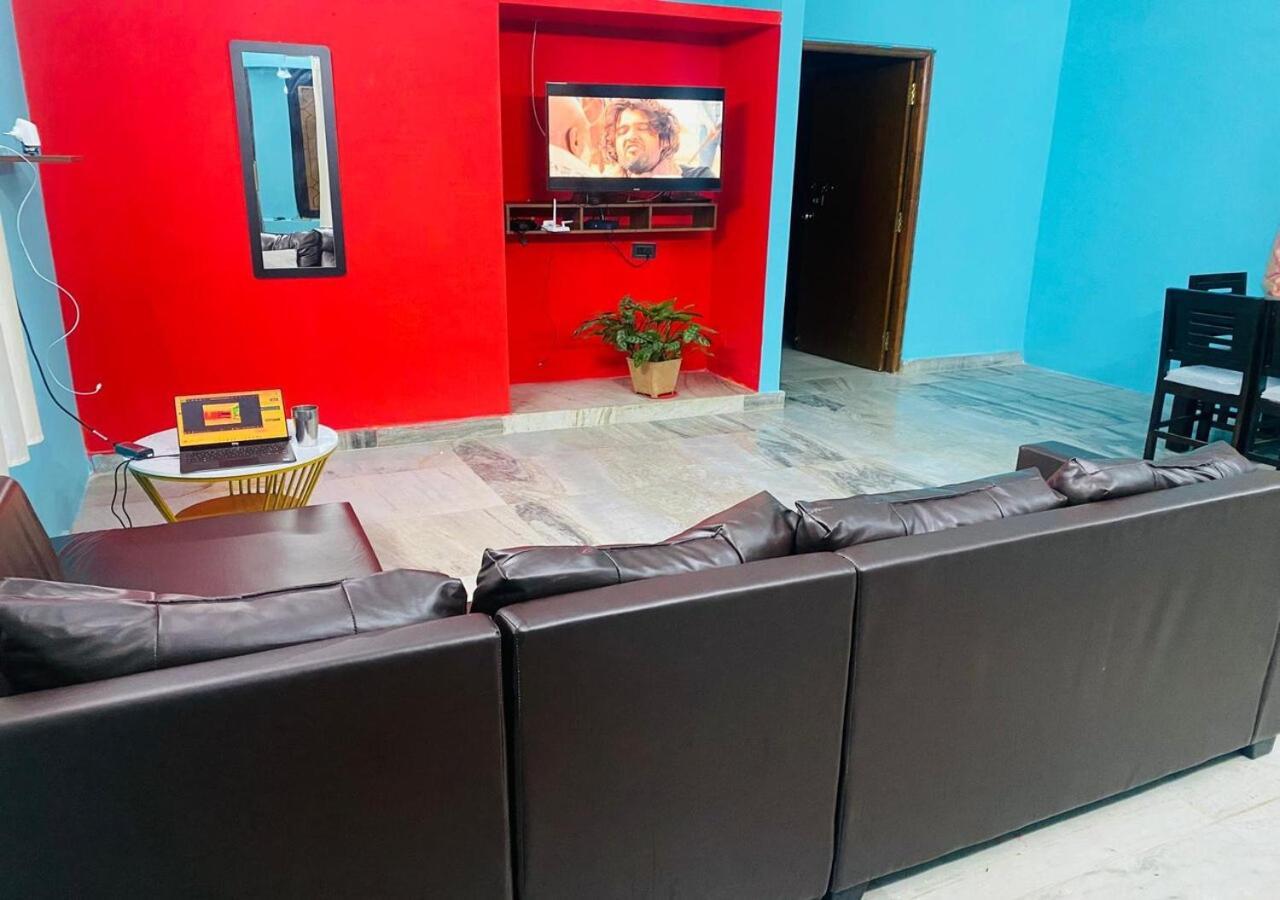 Best Individual Home Stay Near Apollo Jubilee Hills Hyderabad Exteriör bild